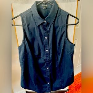 Ann Taylor Size 8 sleeveless black top